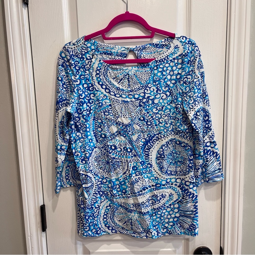 Lilly Pulitzer Waverly Top Resort White Midnight Blues Sand dollar Shell Medium